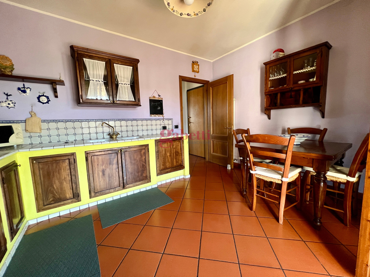 Foto 3 di 50 - Appartamento in vendita a Sesto Fiorentino