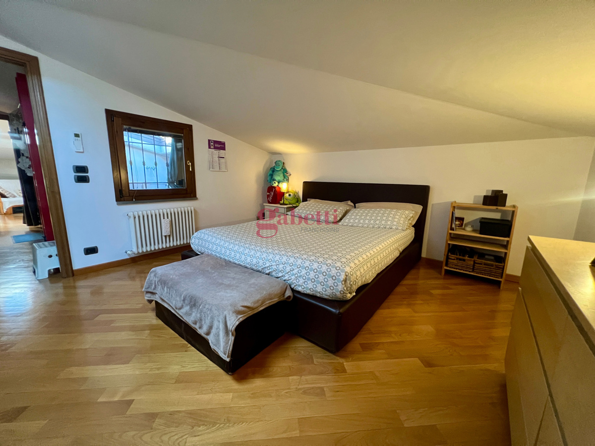 Foto 35 di 50 - Appartamento in vendita a Sesto Fiorentino