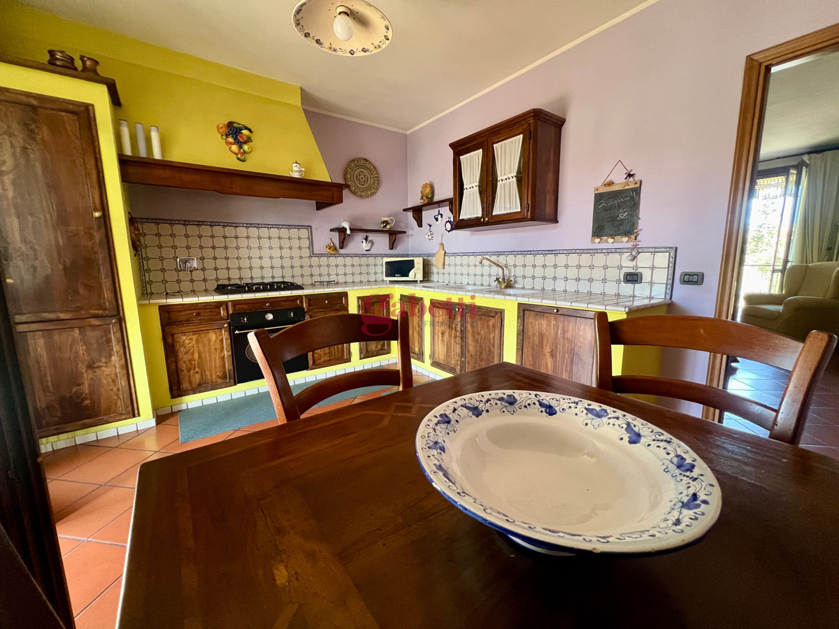 Foto 4 di 50 - Appartamento in vendita a Sesto Fiorentino