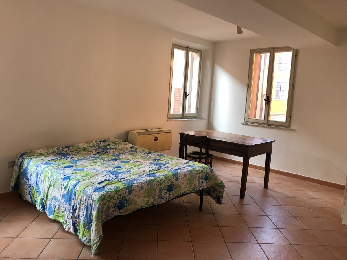 Foto 2 di 12 - Appartamento in vendita a Modena