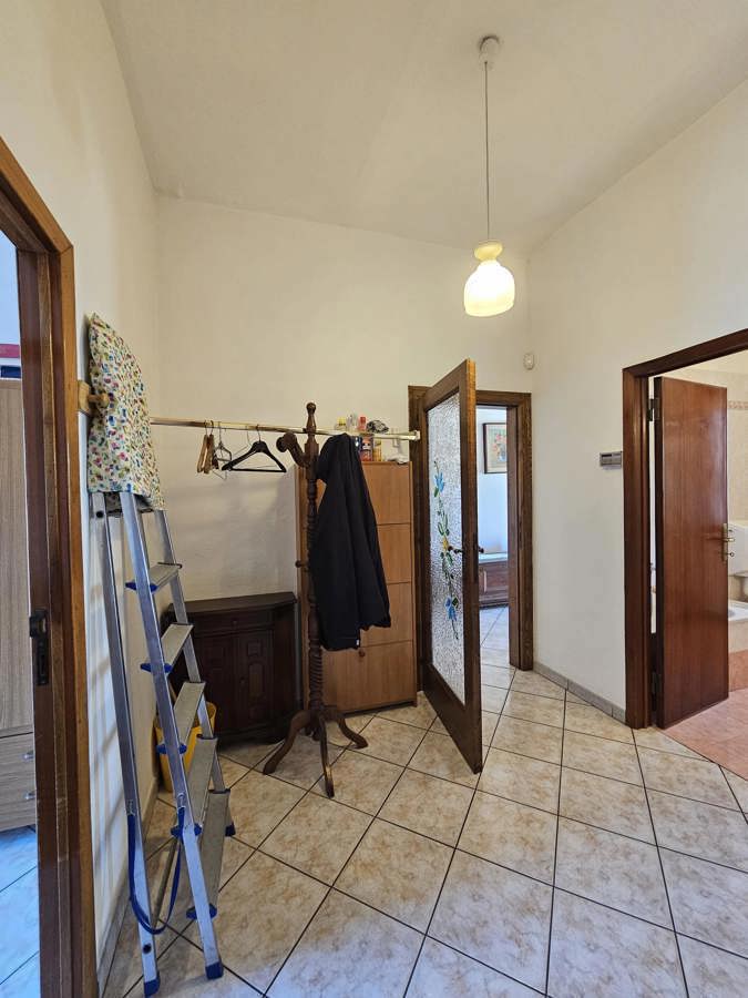 Foto 10 di 39 - Casa indipendente in vendita a Arezzo