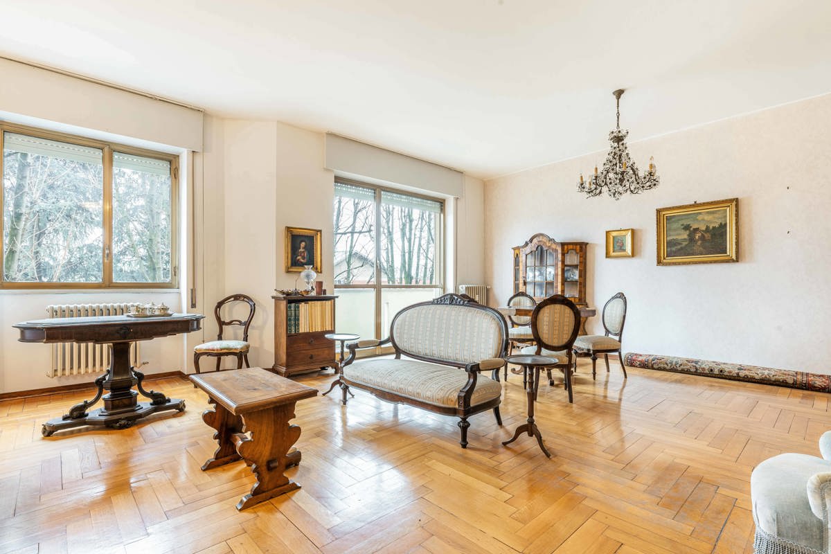 Foto 4 di 28 - Appartamento in vendita a Saronno