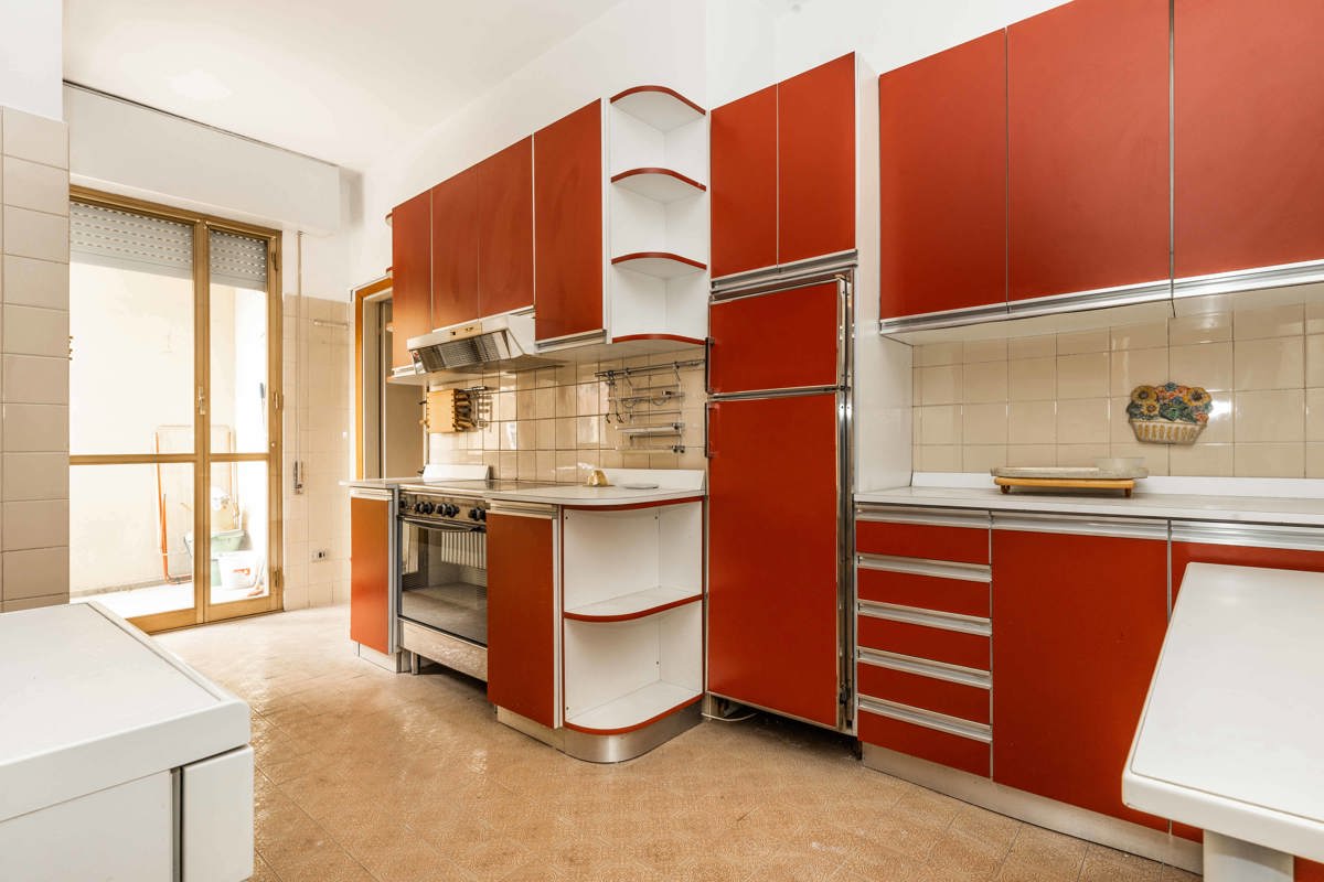 Foto 9 di 28 - Appartamento in vendita a Saronno