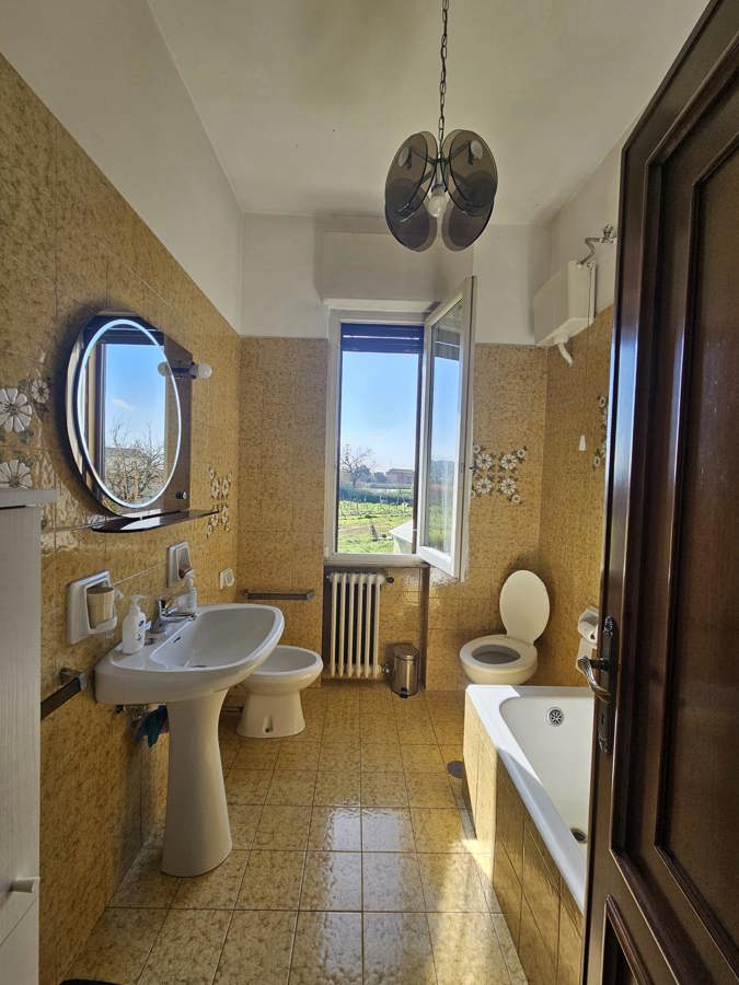 Foto 22 di 37 - Appartamento in vendita a Arezzo