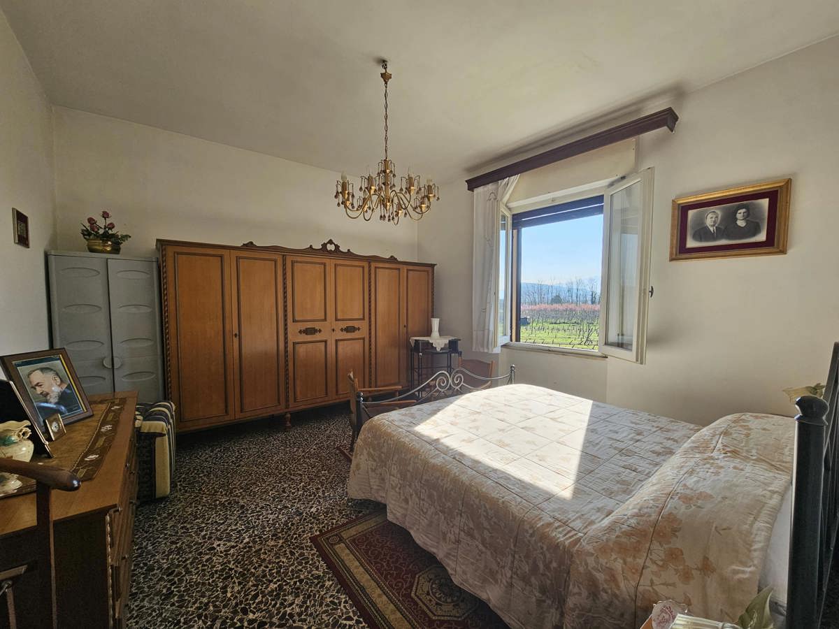 Foto 17 di 37 - Appartamento in vendita a Arezzo
