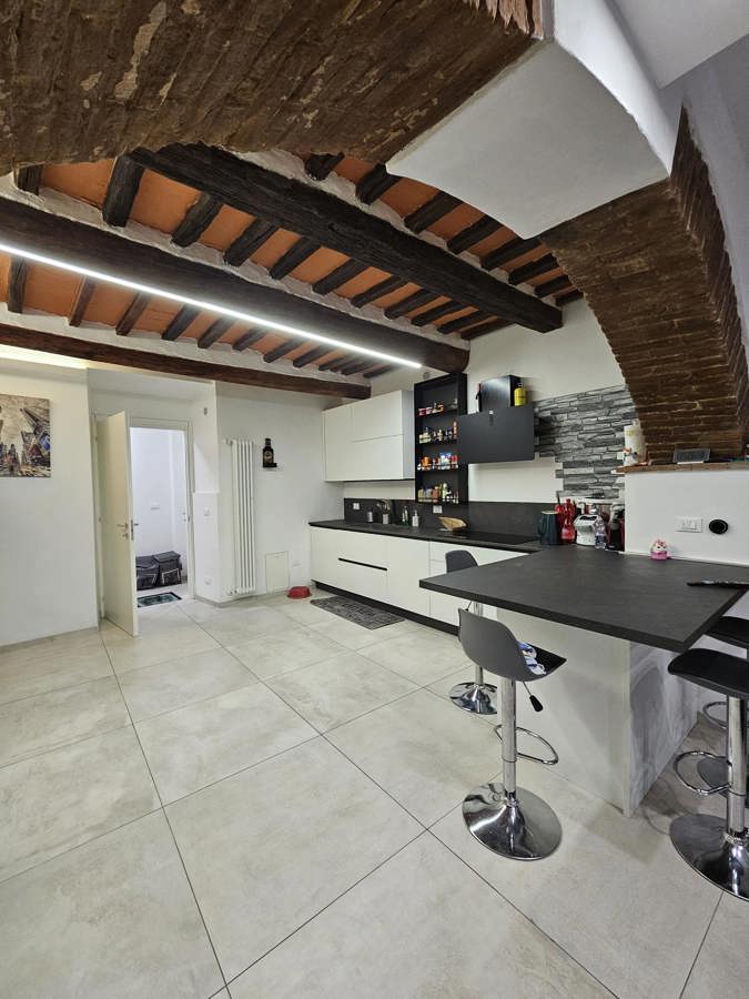 Foto 3 di 22 - Appartamento in vendita a Arezzo