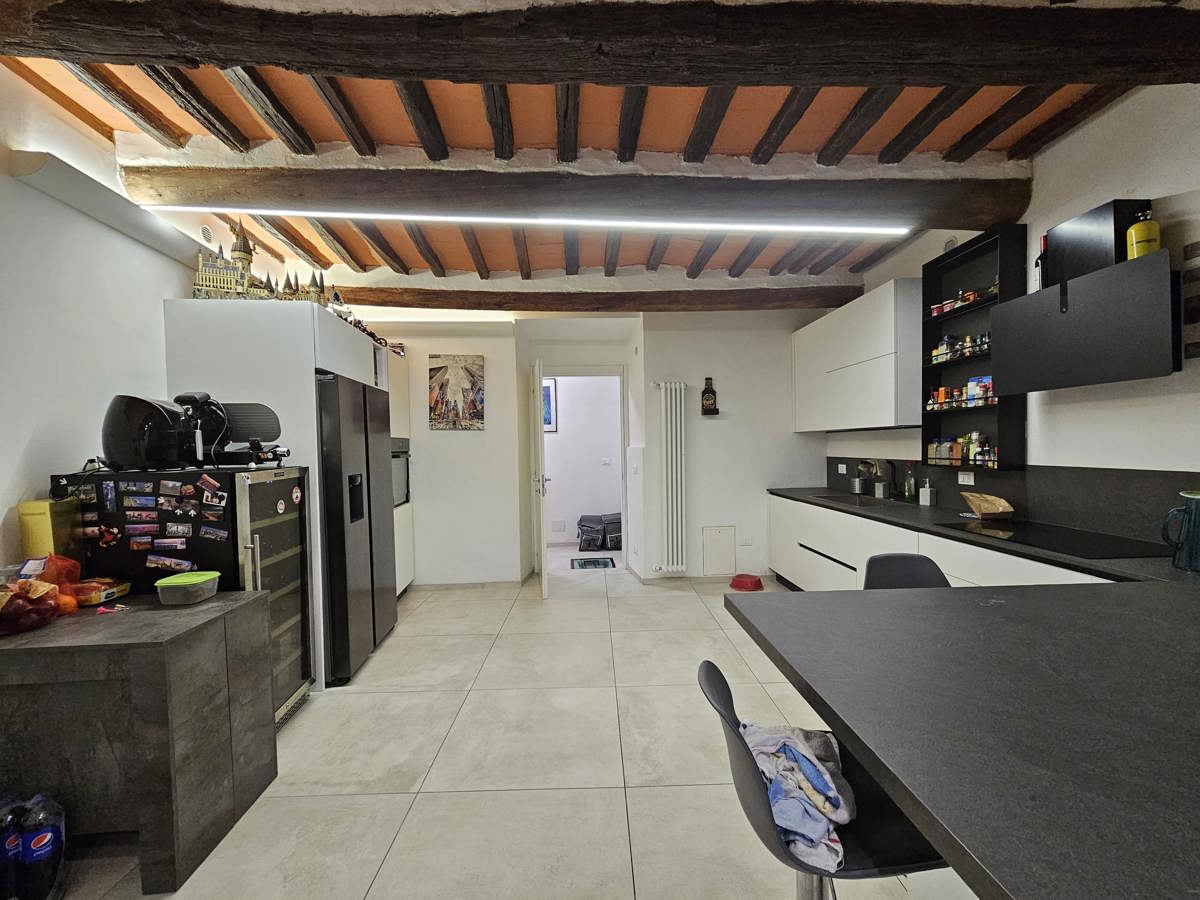 Foto 9 di 22 - Appartamento in vendita a Arezzo