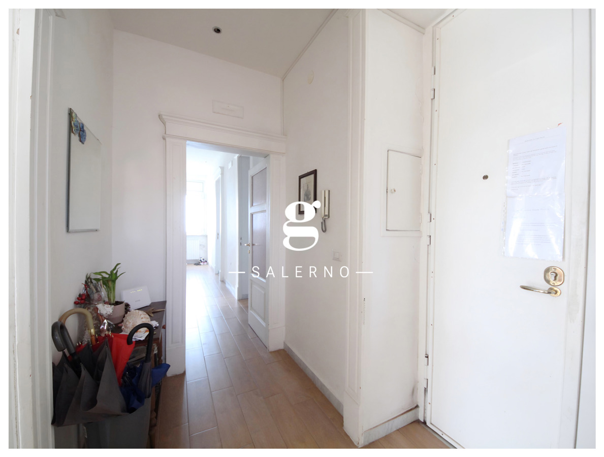 Foto 5 di 19 - Appartamento in vendita a Salerno