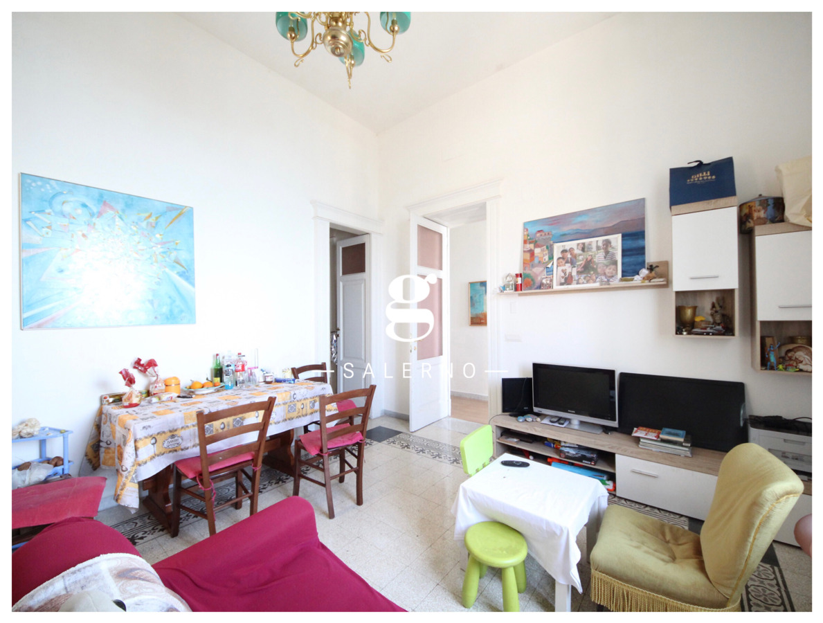 Foto 18 di 19 - Appartamento in vendita a Salerno