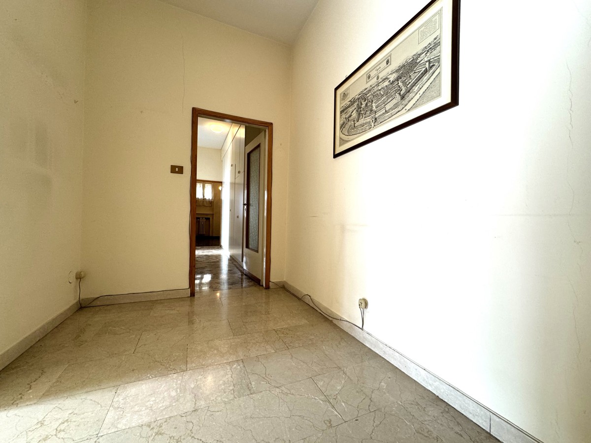 Foto 8 di 23 - Appartamento in vendita a Bologna