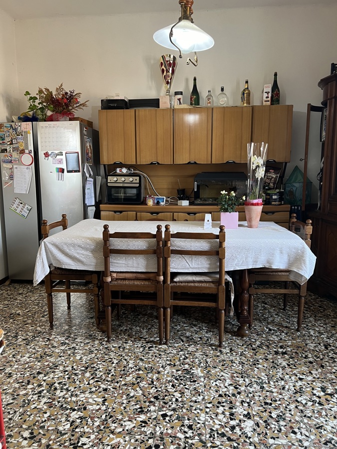 Foto 2 di 6 - Appartamento in affitto a Verona