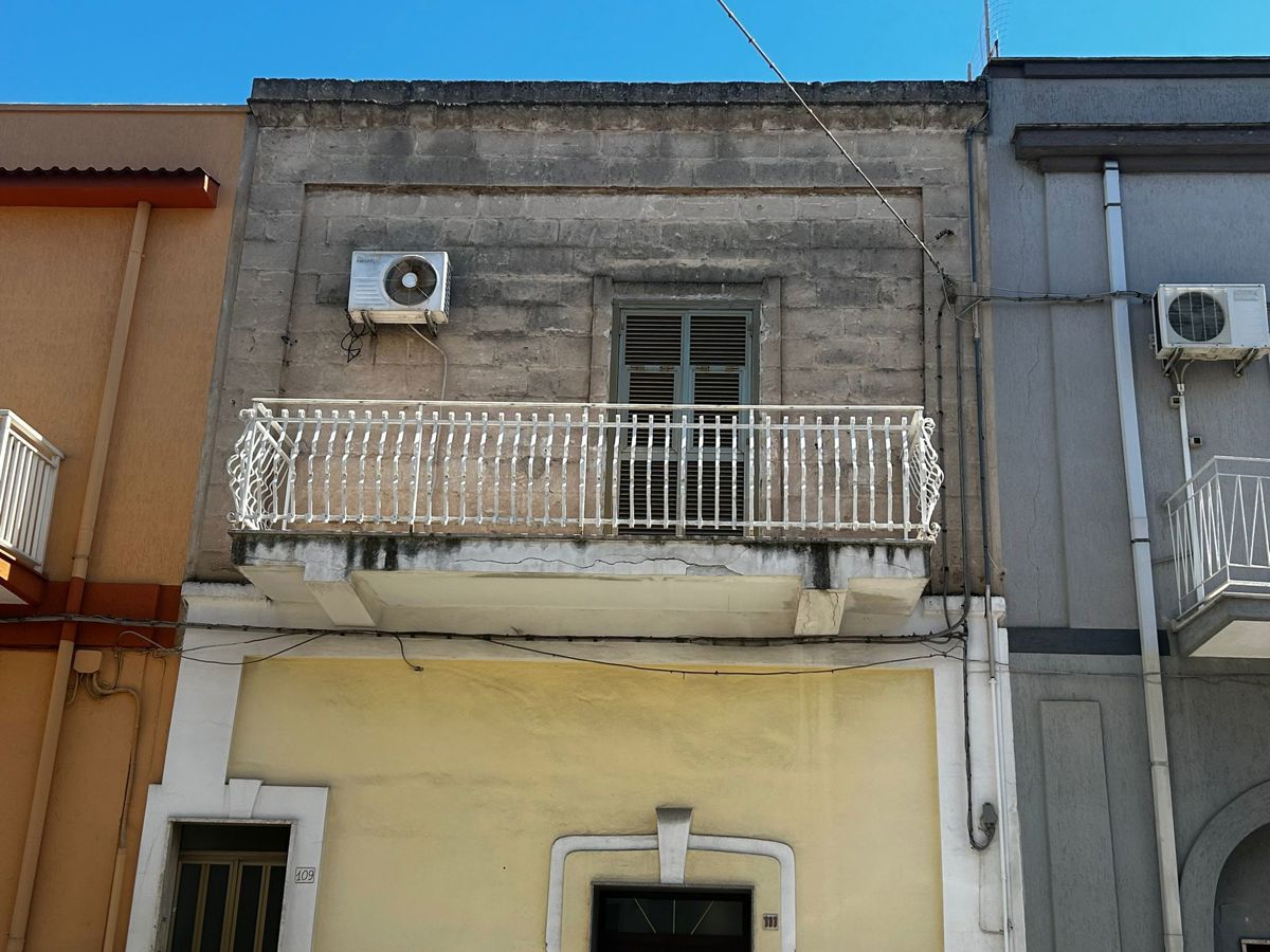 Foto 1 di 17 - Appartamento in vendita a Pulsano