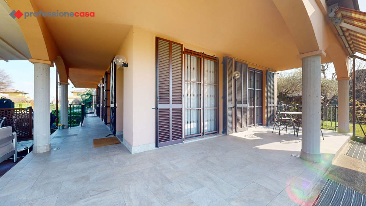 Foto 43 di 52 - Villa a schiera in vendita a Bellinzago Lombardo