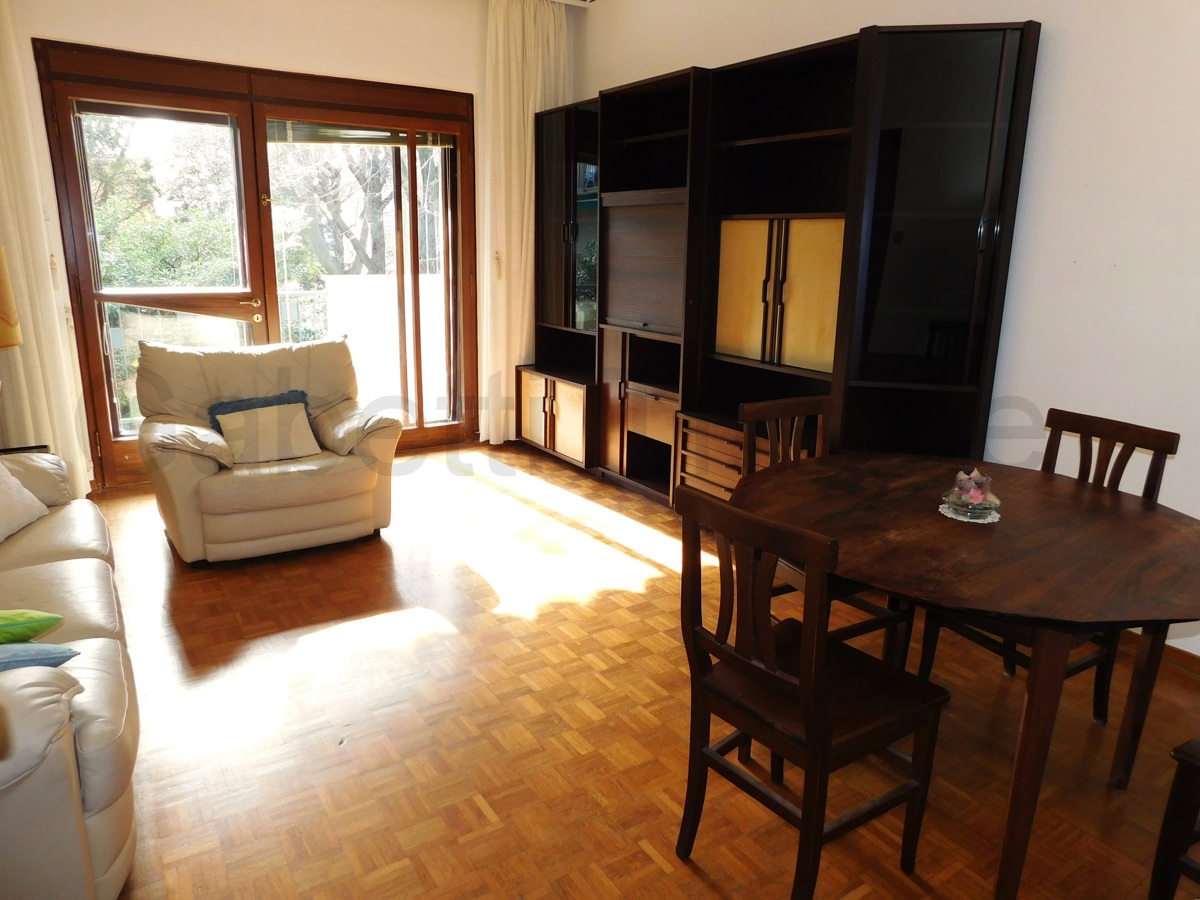 Foto 3 di 15 - Appartamento in vendita a Trieste