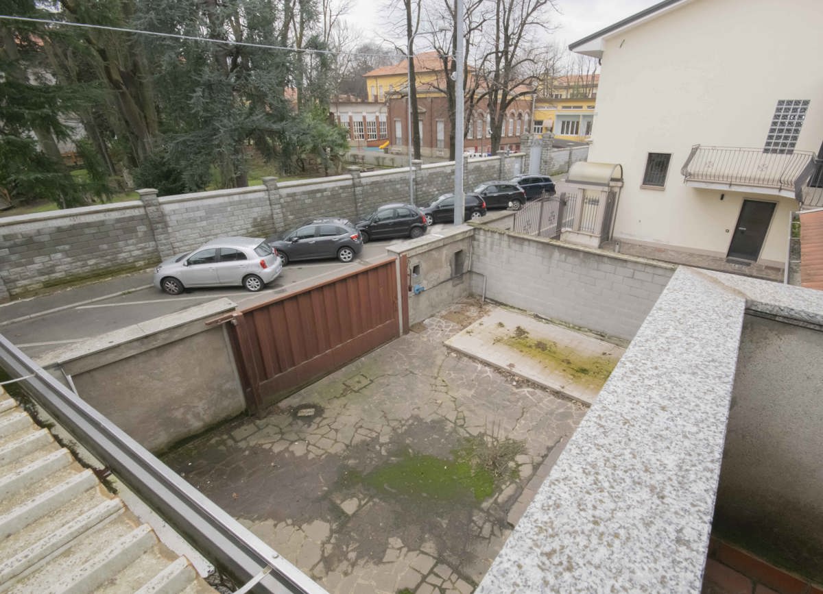Foto 10 di 15 - Appartamento in vendita a Busto Garolfo