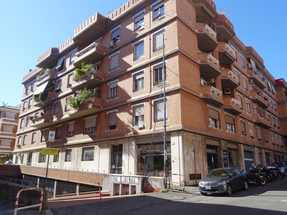 Foto 1 di 21 - Appartamento in affitto a Roma