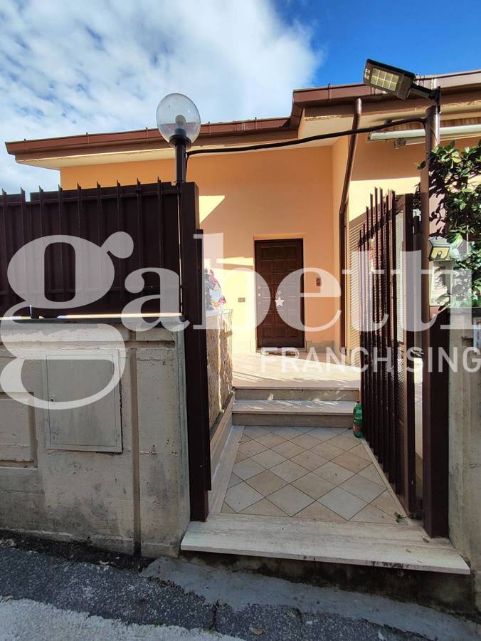 Foto 17 di 45 - Villa in vendita a Montecompatri