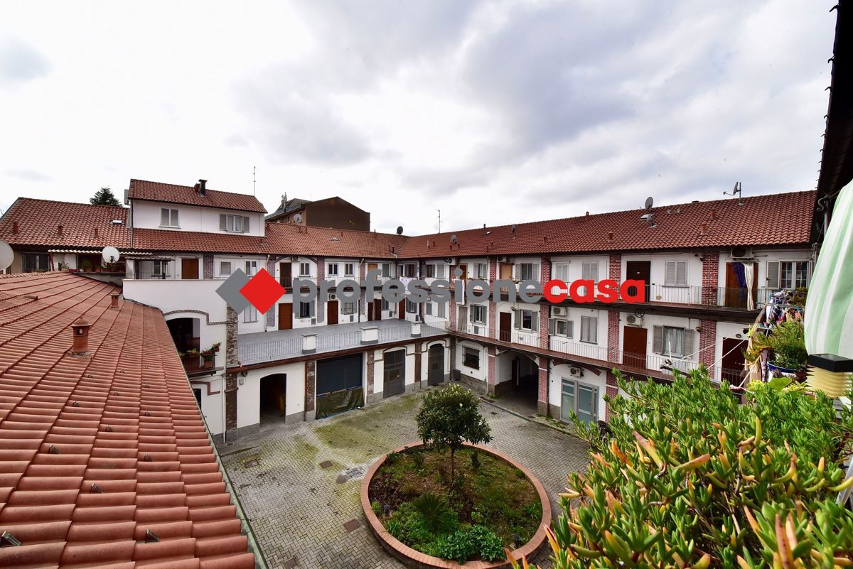 Foto 3 di 13 - Appartamento in vendita a Paderno Dugnano