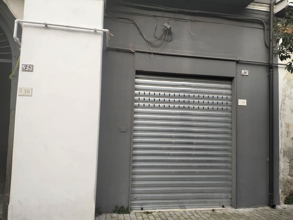 Foto 11 di 11 - Garage in vendita a Angri