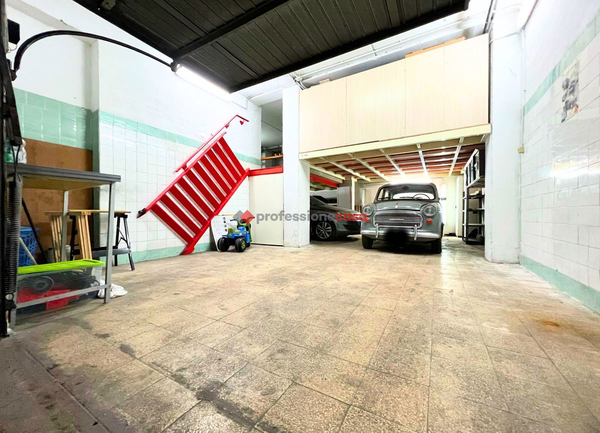 Foto 3 di 8 - Garage in vendita a Foggia