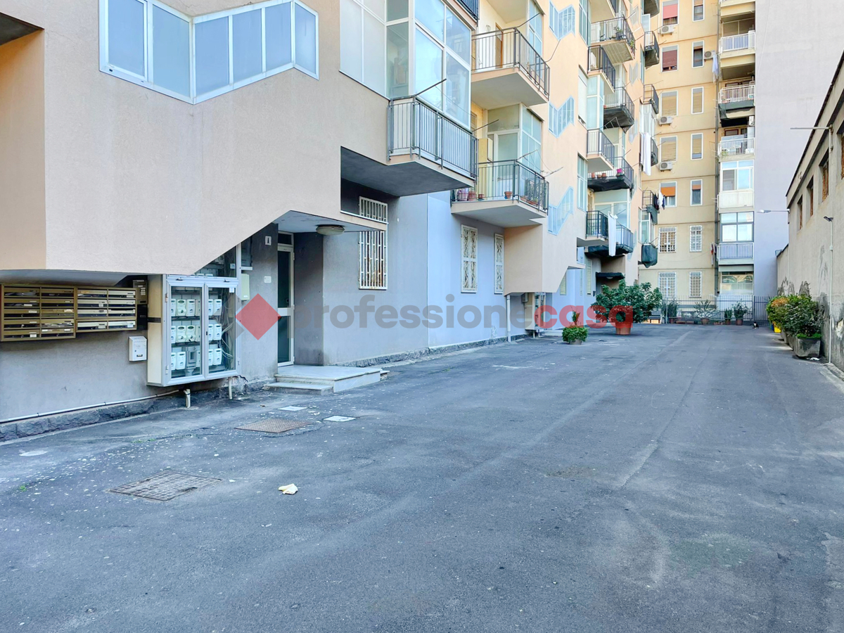Foto 18 di 23 - Appartamento in vendita a Catania