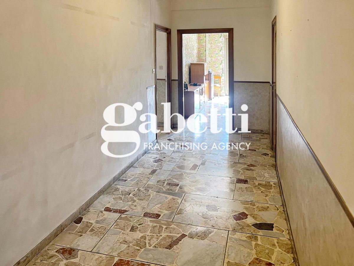 Foto 11 di 30 - Appartamento in vendita a Roma