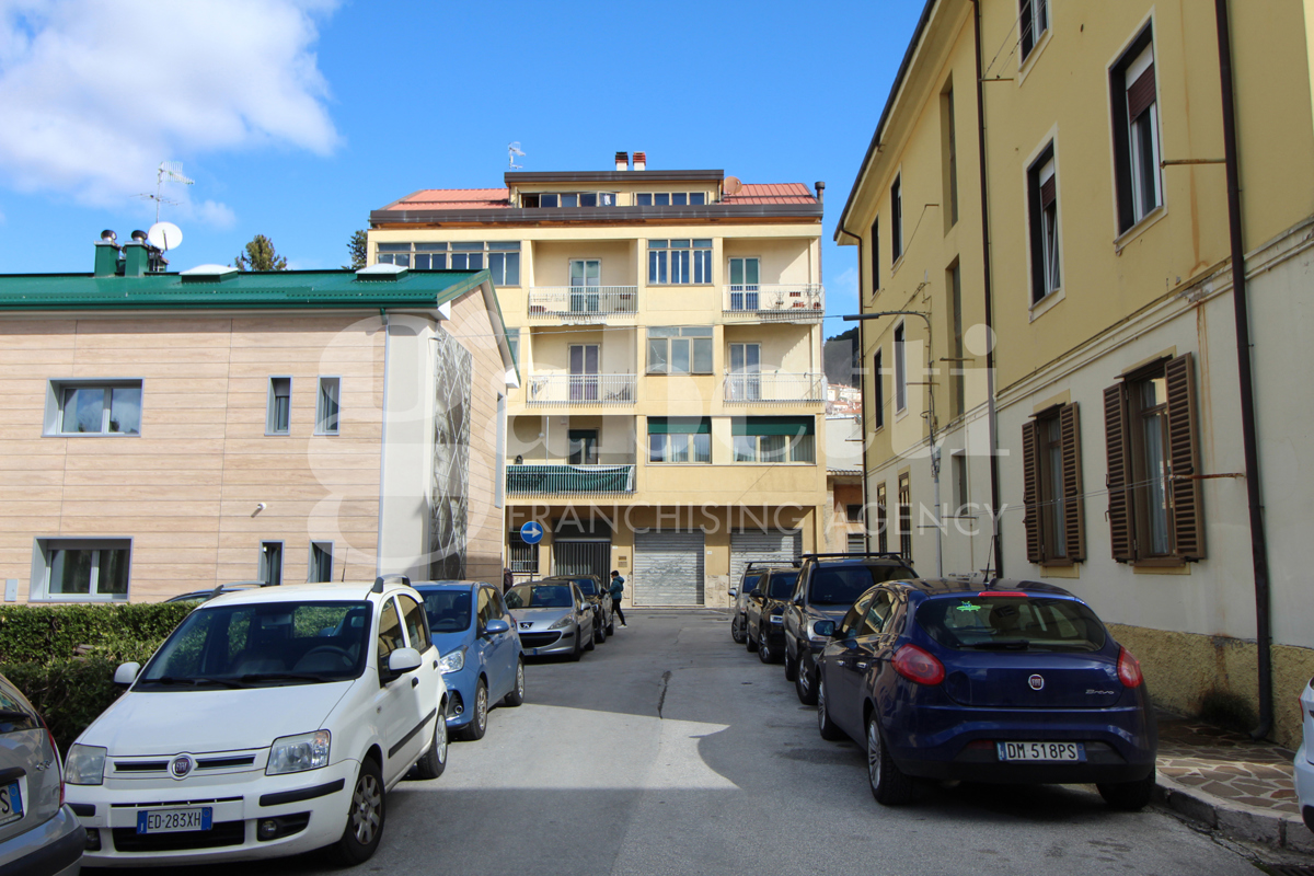 Foto 18 di 18 - Appartamento in vendita a Castel di Sangro