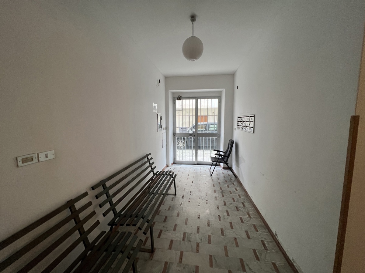 Foto 29 di 29 - Appartamento in vendita a Falconara Albanese