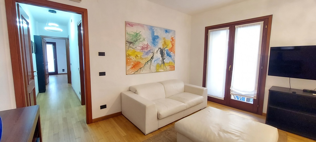 Foto 3 di 17 - Appartamento in affitto a Treviso