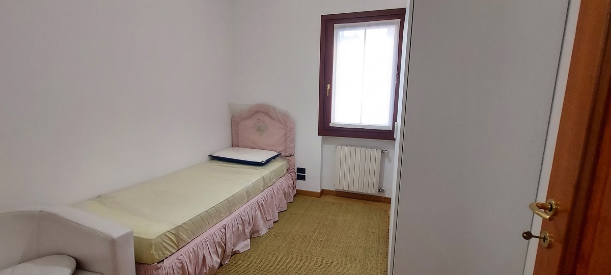 Foto 9 di 17 - Appartamento in affitto a Treviso