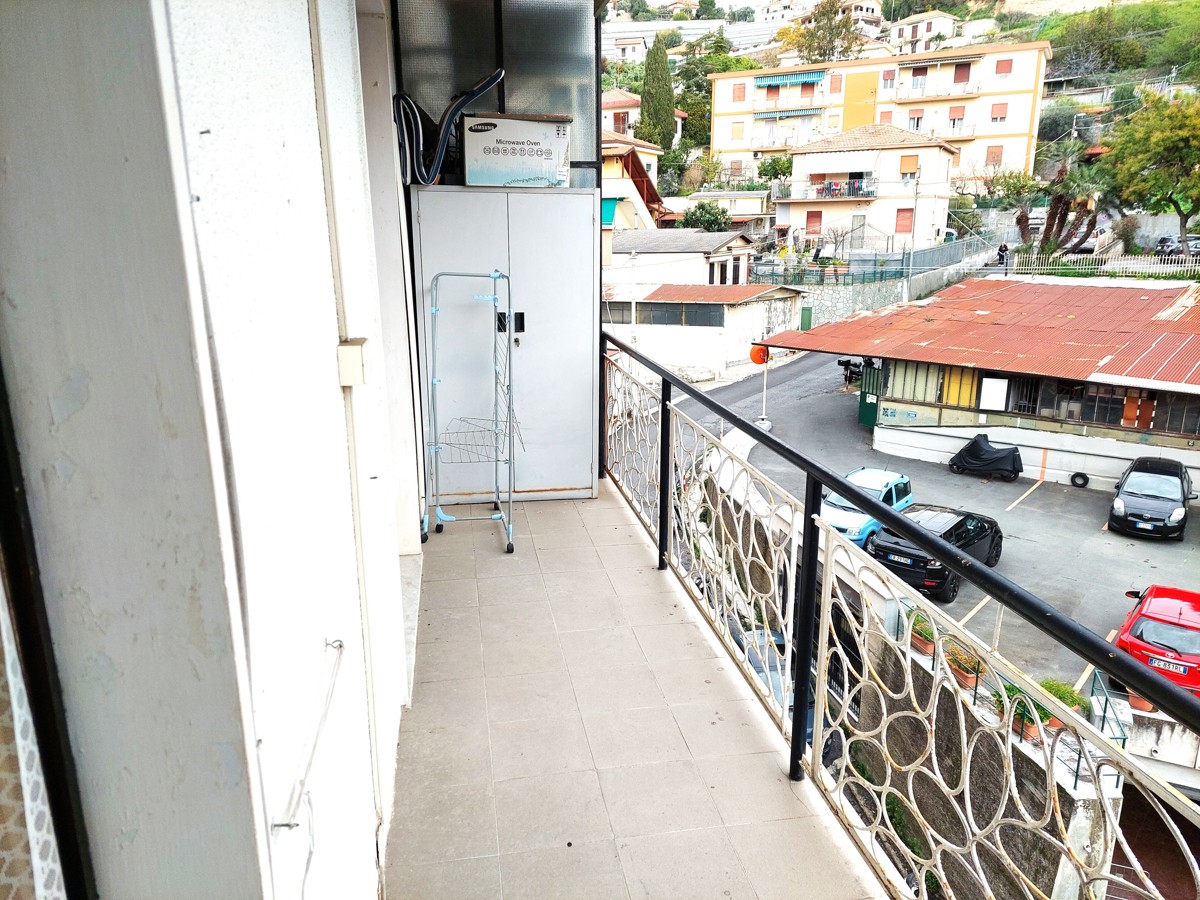 Foto 11 di 19 - Appartamento in vendita a Sanremo
