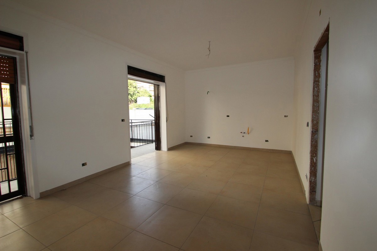 Foto 9 di 43 - Appartamento in vendita a Gravina di Catania