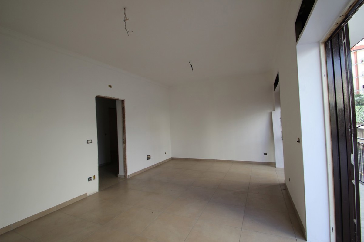 Foto 3 di 43 - Appartamento in vendita a Gravina di Catania