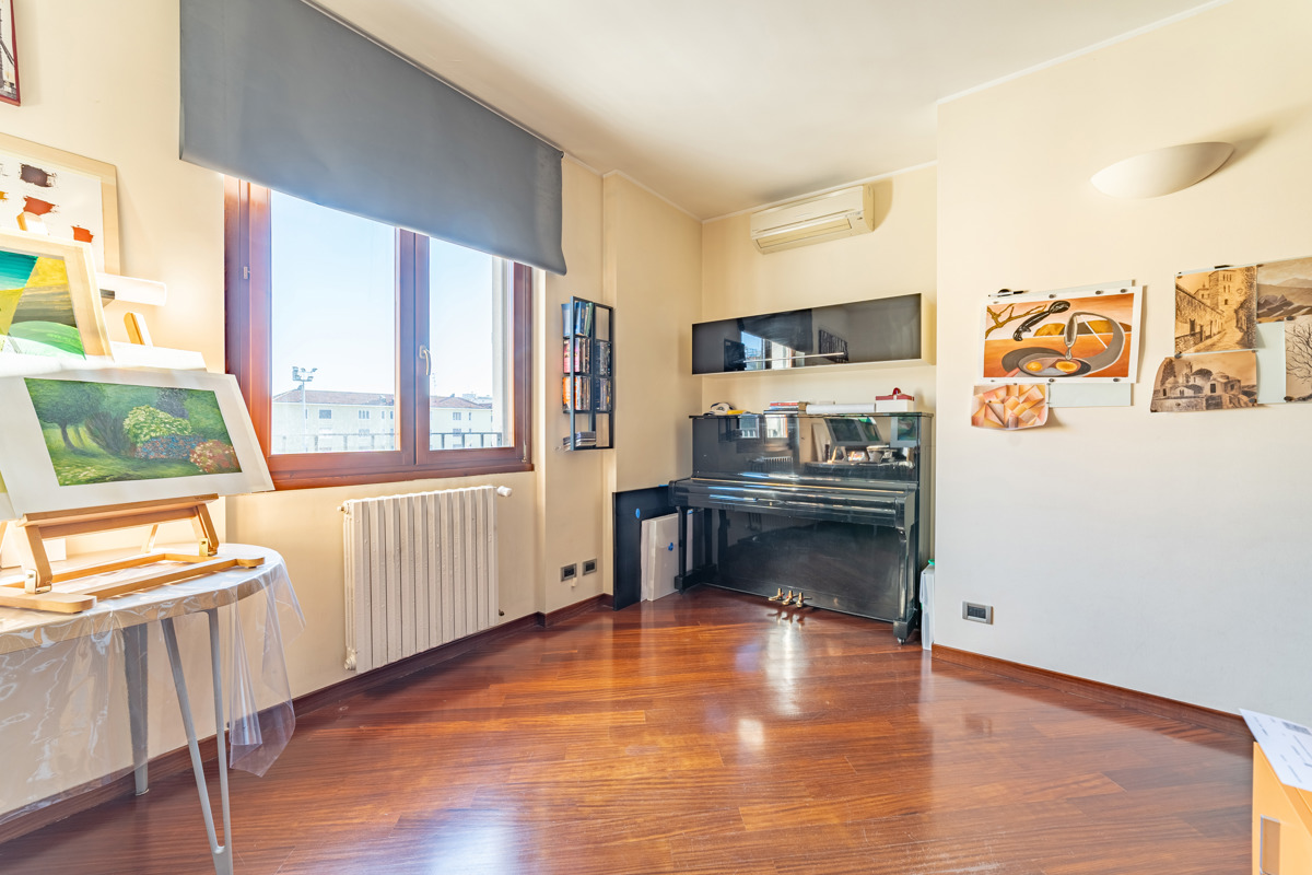 Foto 36 di 49 - Appartamento in vendita a Milano