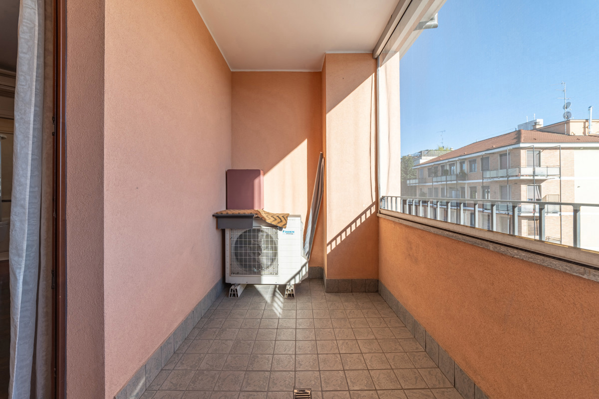 Foto 30 di 49 - Appartamento in vendita a Milano