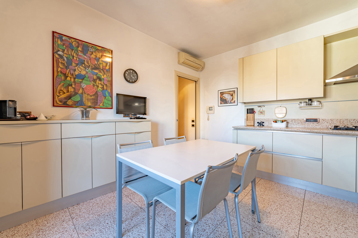 Foto 18 di 49 - Appartamento in vendita a Milano