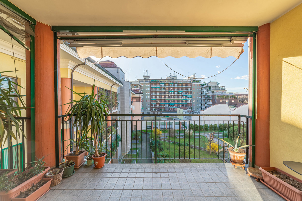 Foto 13 di 49 - Appartamento in vendita a Milano