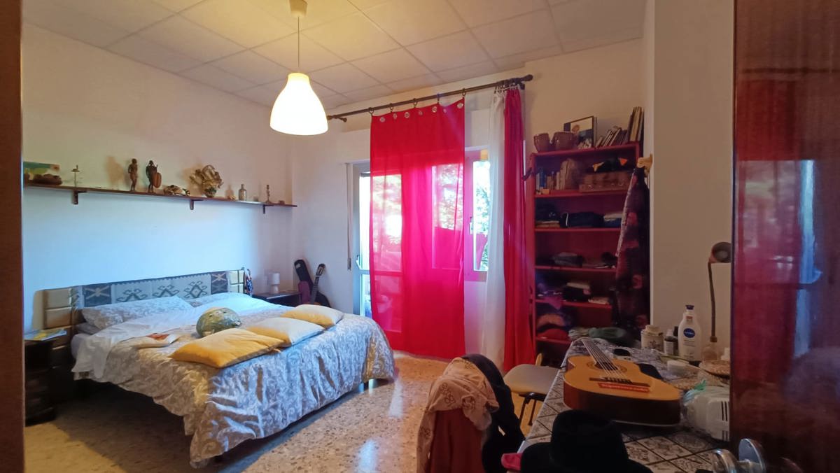 Foto 10 di 17 - Appartamento in vendita a Siena