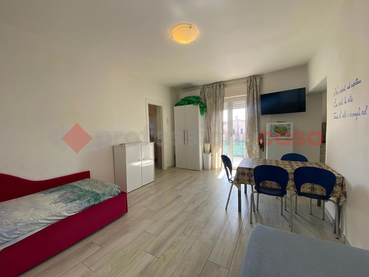 Foto 2 di 11 - Appartamento in vendita a Orbetello