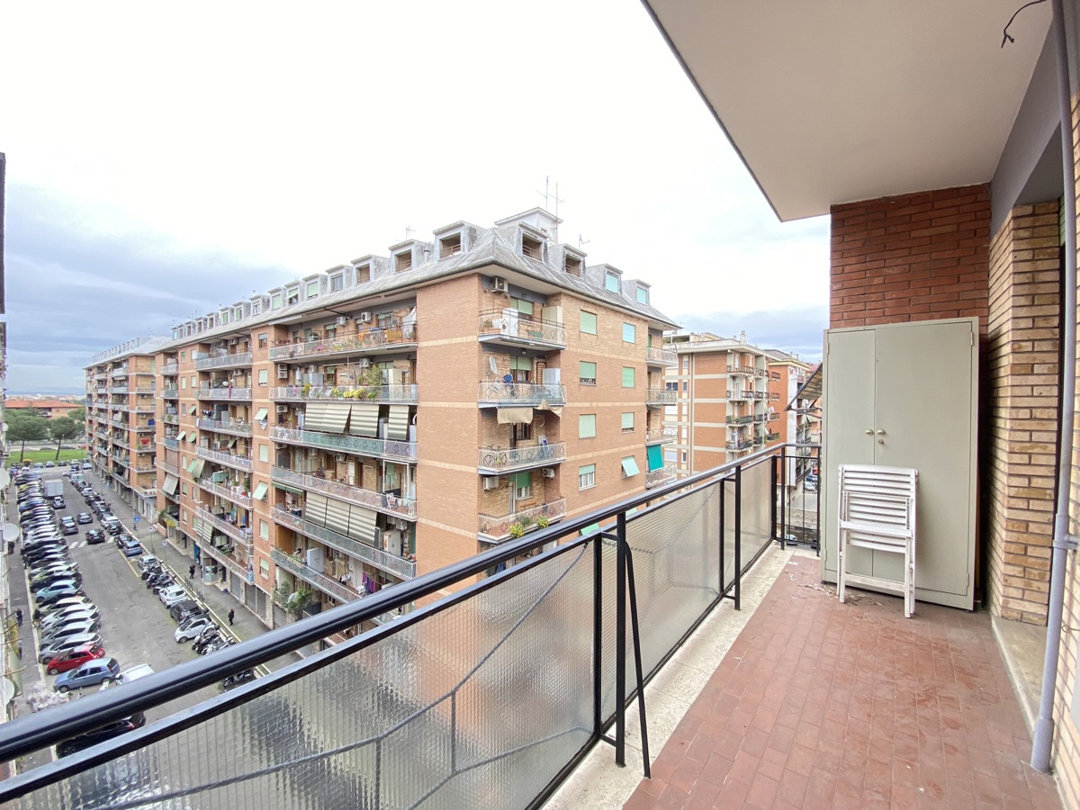 Foto 18 di 28 - Appartamento in vendita a Roma