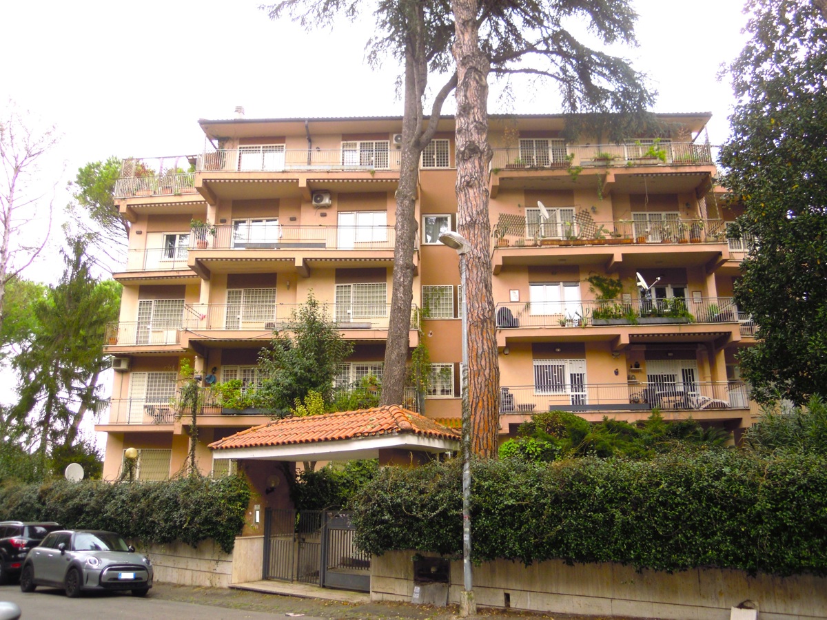 Foto 2 di 50 - Appartamento in affitto a Roma