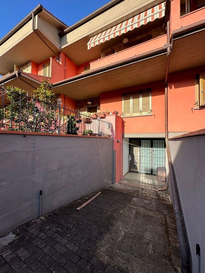 Foto 4 di 19 - Villa a schiera in vendita a Poggio A Caiano