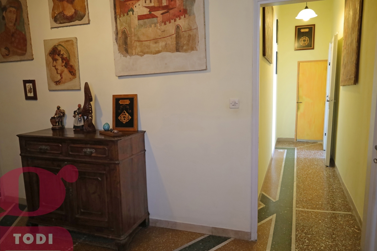 Foto 25 di 42 - Appartamento in vendita a Todi