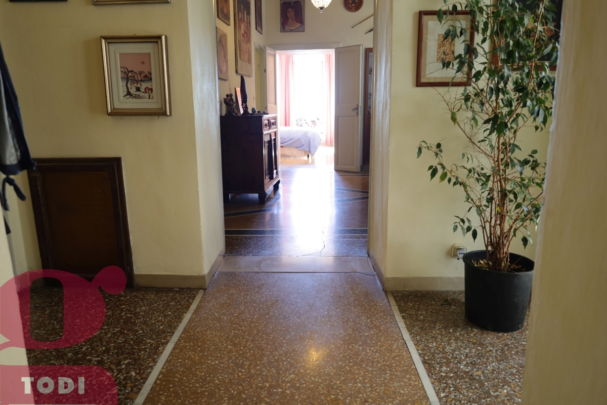 Foto 18 di 42 - Appartamento in vendita a Todi