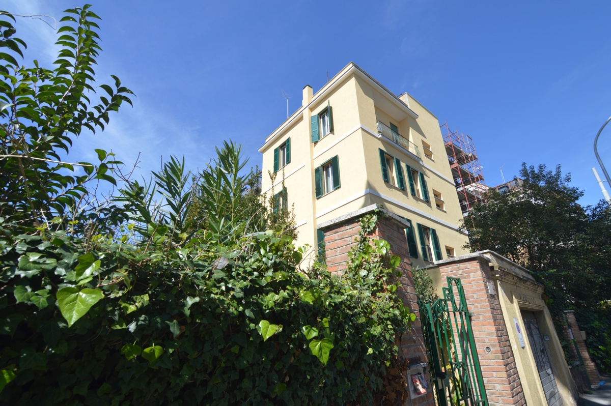 Foto 1 di 20 - Appartamento in vendita a Roma