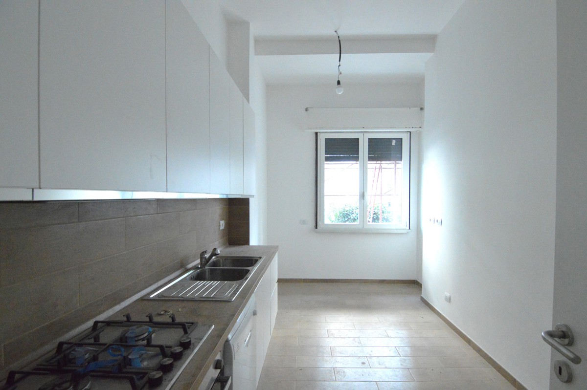 Foto 14 di 30 - Appartamento in vendita a Roma