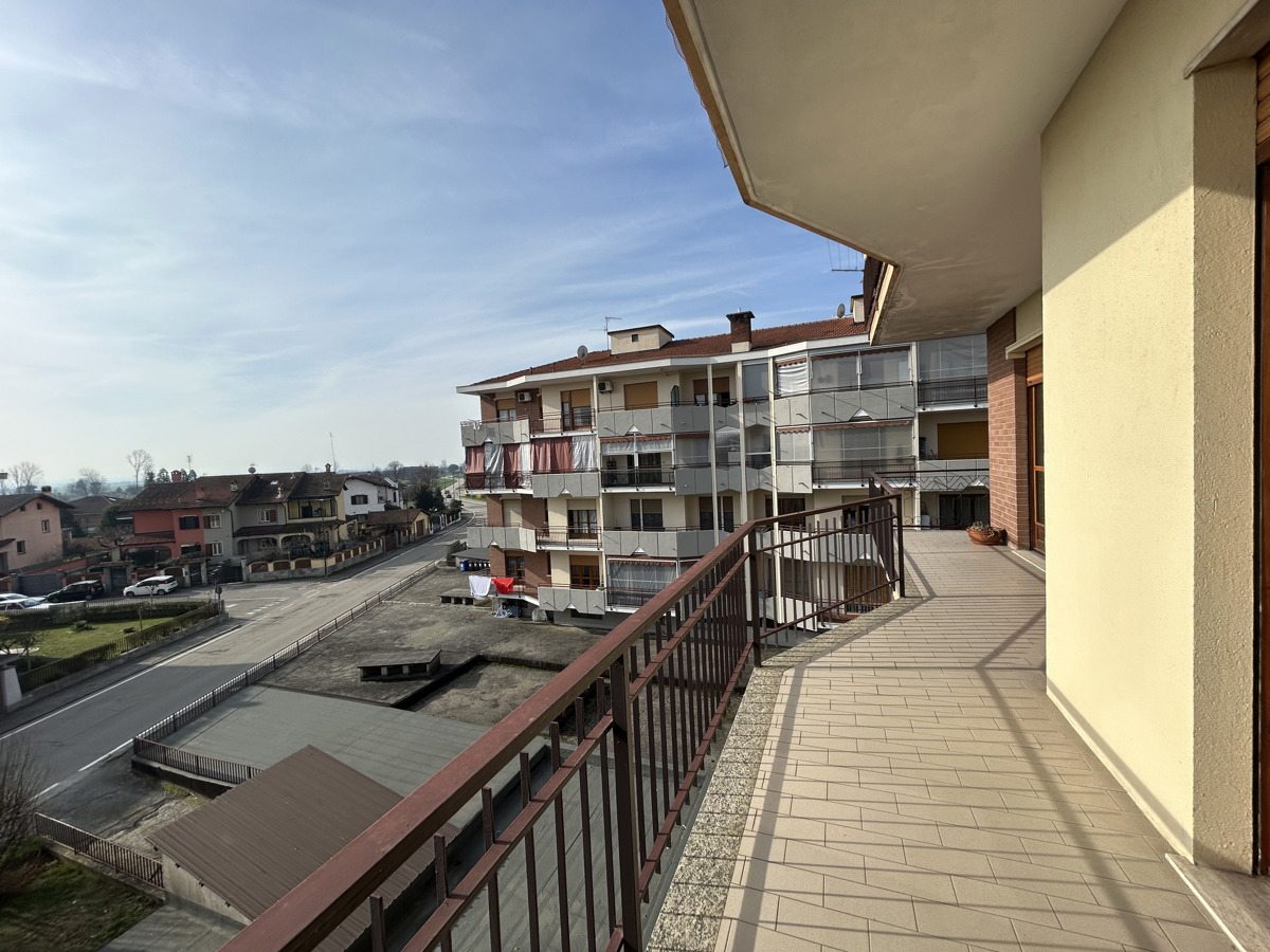 Foto 16 di 26 - Appartamento in vendita a Riva Presso Chieri