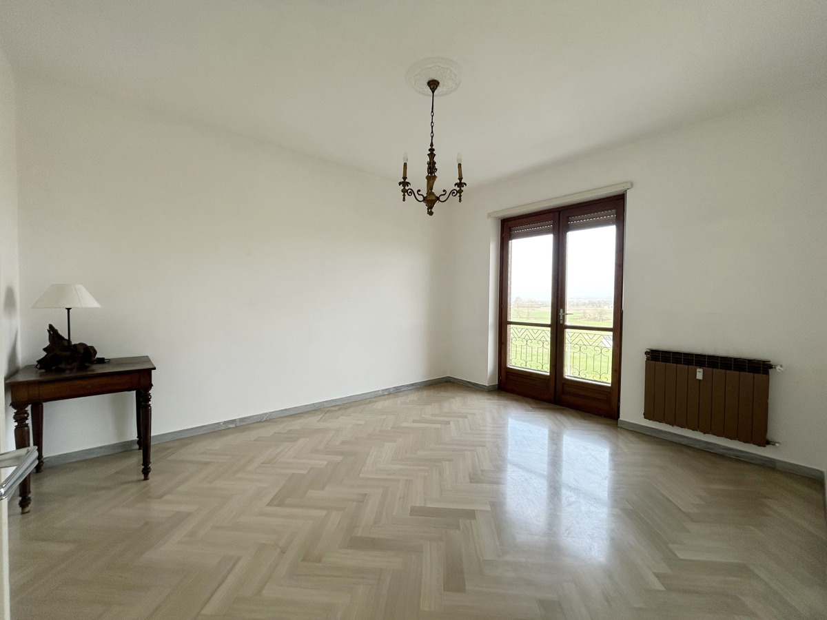 Foto 6 di 26 - Appartamento in vendita a Riva Presso Chieri