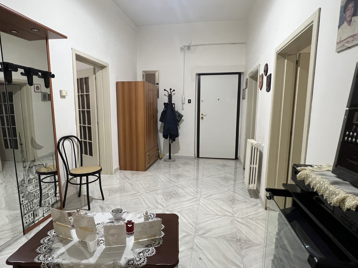 Foto 13 di 18 - Appartamento in vendita a Taranto