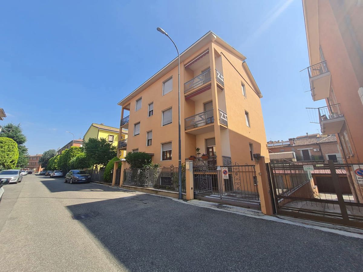 Foto 1 di 11 - Appartamento in vendita a Piacenza